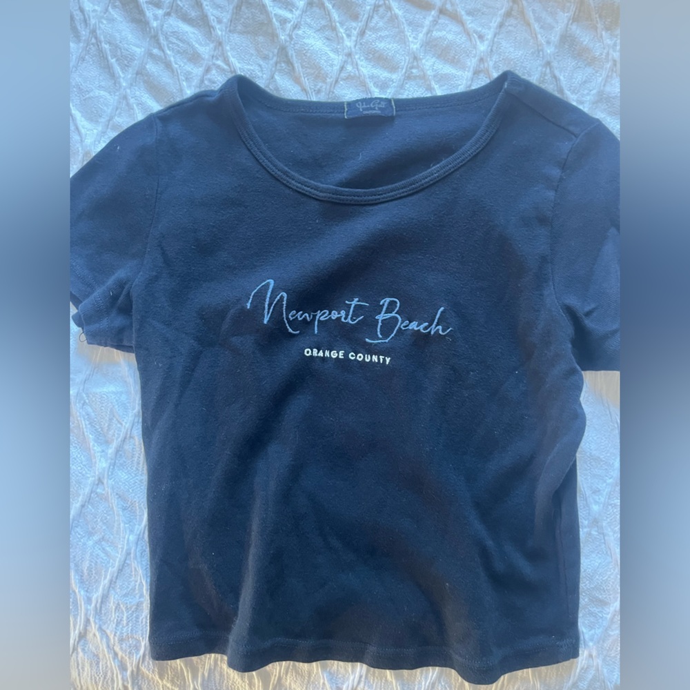 Brandy Melville Baby Tee